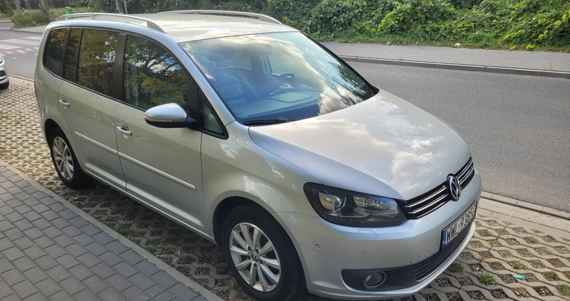 Volkswagen Touran cena 31900 przebieg: 231000, rok produkcji 2011 z Kobyłka małe 191